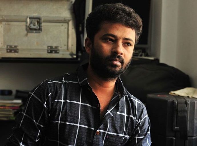 ශ්‍රී ලාංකික සාහිත්‍යයේ ඉරණම තීන්දු කරන්නේ ආරක්ෂක අමාත්‍යංශය ද...? - දීපචෙල්වන් විමසයි