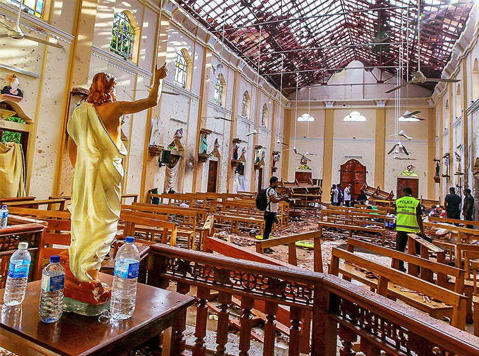 පාස්කු ඉරිදා ප්‍රහාරයට වසර 7යි: දිවයින පුරා දේවස්ථානවල විශේෂ අනුස්මරණ මෙහෙයන්