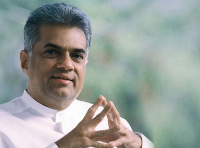 රනිල් කොලම - රනිල් අවුරුදු විස්සකින් තරුණ වෙලා