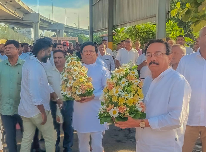 මහාචාර්ය මෛත්‍රී වික්‍රමසිංහ මැතිණිය ගෙන් ප්‍රශ්න කිරීම අප තරයේ හෙළා දකිනවා - වජිර අබේවර්ධන