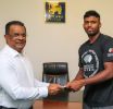 හෙල්ල විසිකිරීමේ ක්‍රීඩක රුමේෂ් තරංග ට ශ්‍රී ලංකා ක්‍රිකට් ආයතනයෙන් රුපියල් මිලියන 10ක ප්‍රදානයක්