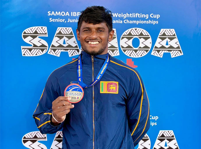 2026 Samoa IBFC Universal Weightlifting Cup ජාත්‍යන්තර බර ඉසිලීමේ තරගාවලියේ රිදී පදක්කම කොළඹ විශ්වවිද්‍යාලයේ පසිදු මාලවනට