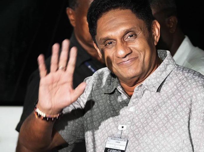 ප්‍රේමදාසගෙන් පසු සියලු පන්ති එක් කළ හැකි එකම නායකයා සජිත් - මහාචාර්ය චරිත හේරත්