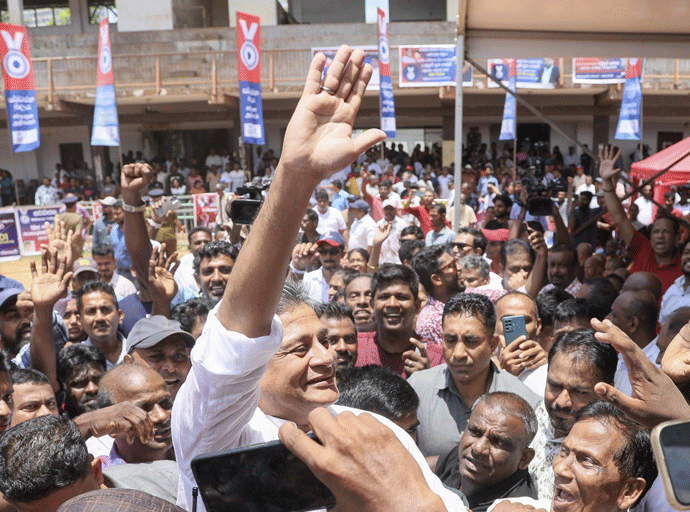 සර්වජන බලයේ අභියෝගය