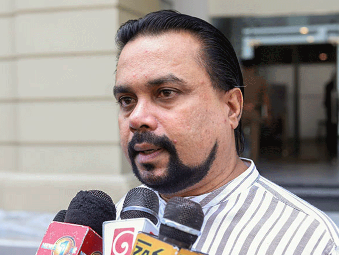 විමල් වීරවංශ අත් අඩංගුවට
