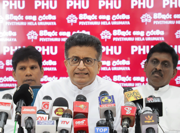 ලෝක වෙළඳපොලේ තෙල් මිල 26%කින් අඩු වී තිබිය දී අපේ වැඩි කරන්නේ ඇයි? - උදය ගම්මන්පිල
