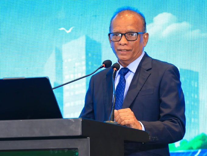 විද්‍යුත් වාහන භාවිතය ප්‍රචලිත කිරීම පුනර්ජනනීය බලශක්ති ක්ෂේත්‍රයට වගේම රටේ ආර්ථිකයටත් ඉතා වැදගත් - අමාත්‍ය අනුර කරුණාතිලක