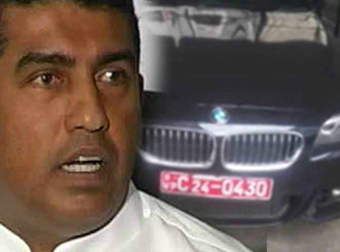 හෝටල් පරිශ්‍රයේ CCTV දර්ශන සහ දුරකතන වාර්තා ජොන්ස්ටන් වෙත මුදා හරින්නැයි අධිකරණ නියෝගයක්