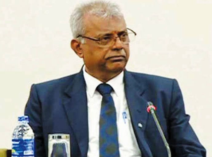රවී සෙනෙවිරත්න, එක් චෝදනාවකට වරද පිළිගනී