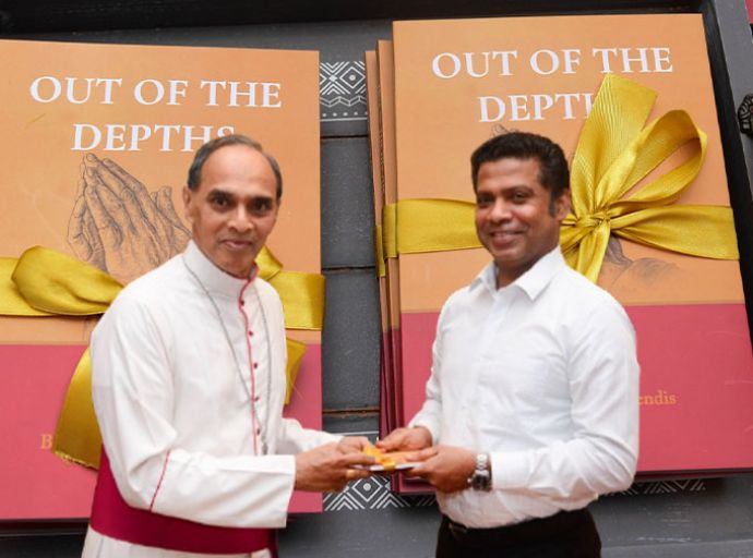 අඳුරේ ගැඹුරින් මනුෂ්‍යත්වයේ ආලෝකය සොයා යන 'Out of the Depths' ග්‍රන්ථය එළිදැක්වේ