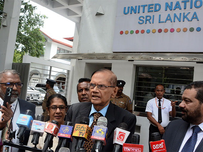 අපි, එක්සත් ජාතීන්ගේ සංවිධානය දැනුවත් කළා - මහාචාර්ය ජී. එල්. පීරිස්