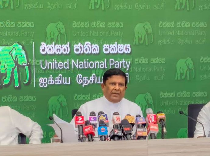 අද මනුෂ්‍ය සුබ සාධනයත් බරපතළ තත්ත්වයකට පත්වෙලා - වජිර අබේවර්ධන