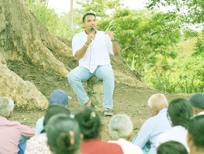 වී මිලදී ගැනීමට රජය සෘජුව මැදිහත් විය යුතුයි - නාමල් රාජපක්ෂ