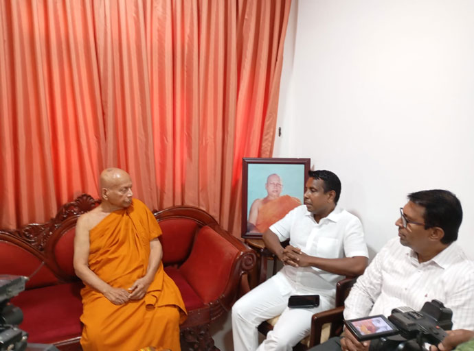 නිදහස් මෙහෙයුම් මධ්‍යස්ථානයේ නියෝජිතයෝ බෙල්ලන්විල යති