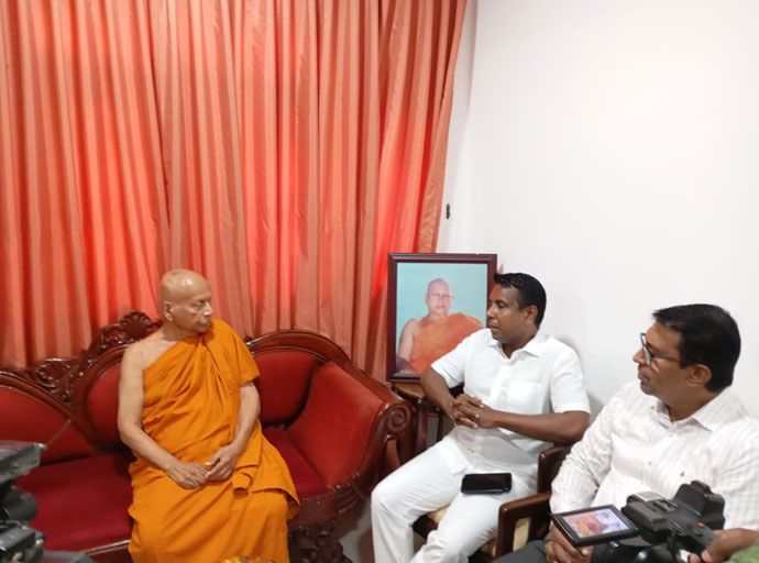 නිදහස් මෙහෙයුම් මධ්‍යස්ථානයේ නියෝජිතයෝ බෙල්ලන්විල යති