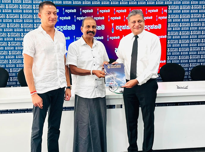 කළුතර දිස්ත්‍රික් හිටපු පාර්ලිමේන්තු මන්ත්‍රී ලලිත් එල්ලාවල සර්වජන බලය සමඟ එක්වෙයි