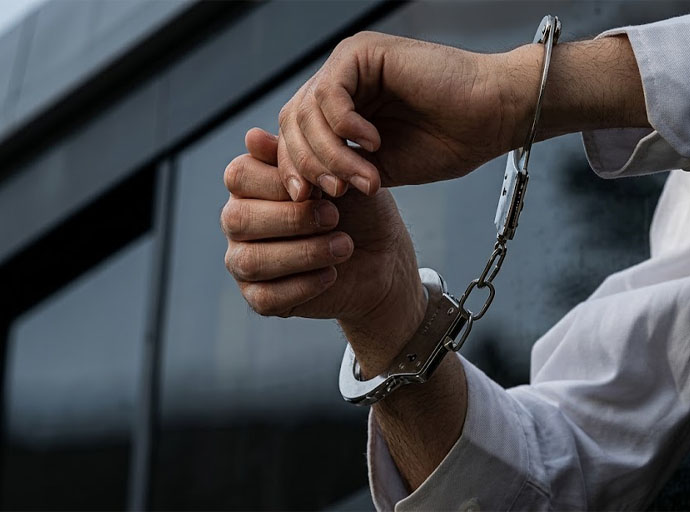 බැංකු නිලධාරීන් ඇතුළු සැකකරුවන් පස් දෙනා 17වන දා දක්වා රිමාන්ඩ්!