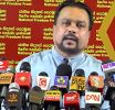  ජනපති අනුර දැන් රට වටේ යන්නේ ආයේ චුන් පාන් විකුණන්න - විමල් වීරවංශ