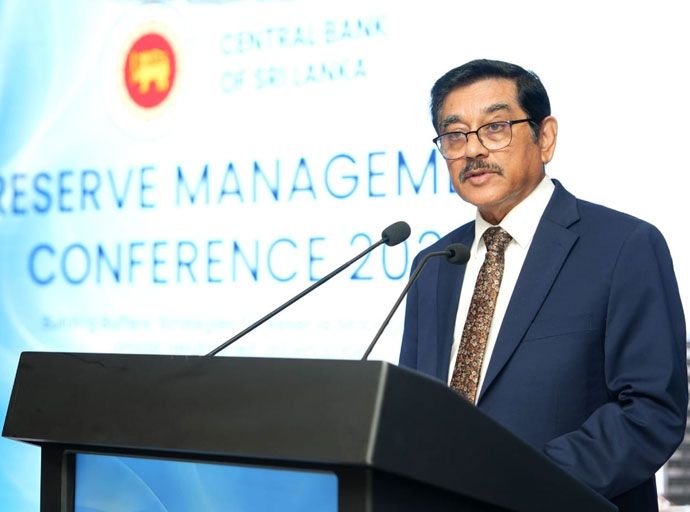 සංචිත ගොඩනගන්නේ ඊළඟ අර්බුදය පැමිණෙන්නේ කවදාදැයි අප නොදන්නා බැවින් - මහබැංකු අධිපති