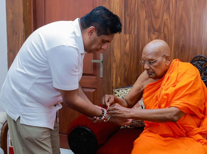 “මගේ පියාණන් බුද්ධ ශාසනයට සුවිශේෂී තැනක් ලබා දුන්නා” - සජිත් ප්‍රේමදාස