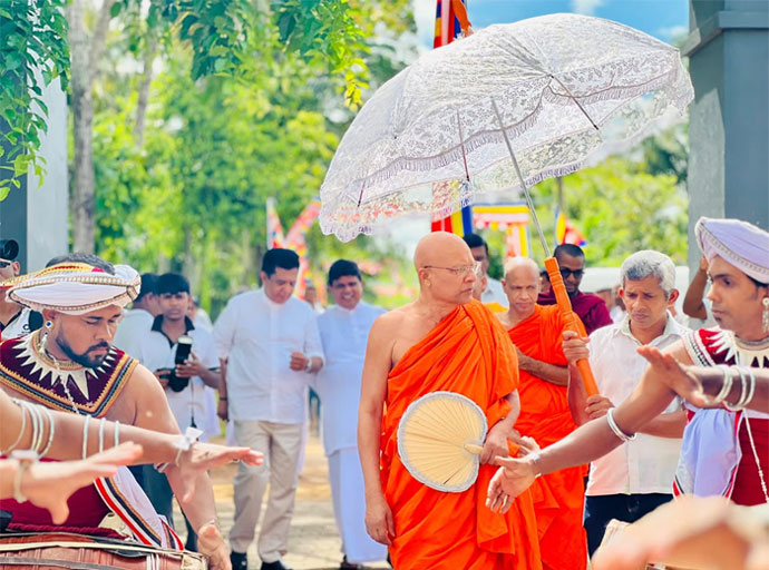 කුරුණෑගල, යටත්තාවල රජමහා විහාරයේ අභිනවයෙන් ඉදිකරන සංඝාවාසයට මුල්ගල් තැබේ