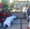විහාරමහාදේවී උද්යානයේ සත්යග්රහය 10 වැනි දිනටත් – සත්යග්රහ භූමියේ සීල සමාදාන වැඩසටහනක්