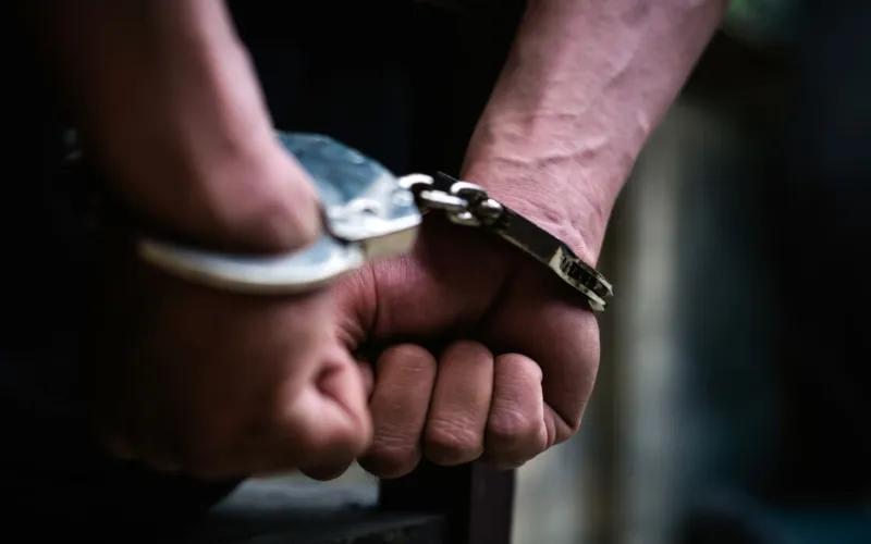 ARREST 1