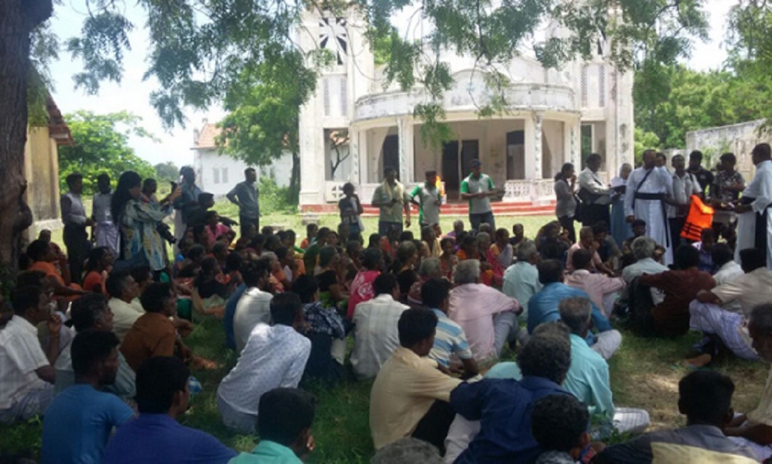 භූමිදාන තීන්දුවත් රිවර්ස් වෙයිද ? කොරෝනා මෘතදේහ ඉරණතිව් ගේනවට විරෝධතා !