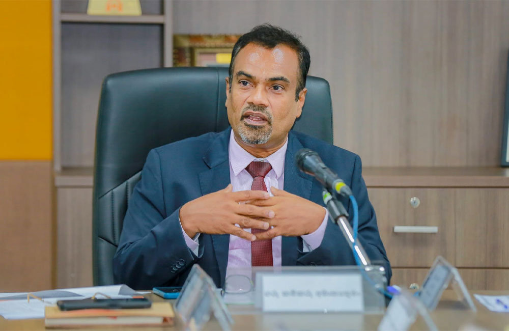 ‘රාජ්‍ය ආයතන ඇතුළේ වැඩකට නැති අංශ 5,000ක්’- අමාත්‍ය අනිල් ජයන්ත   