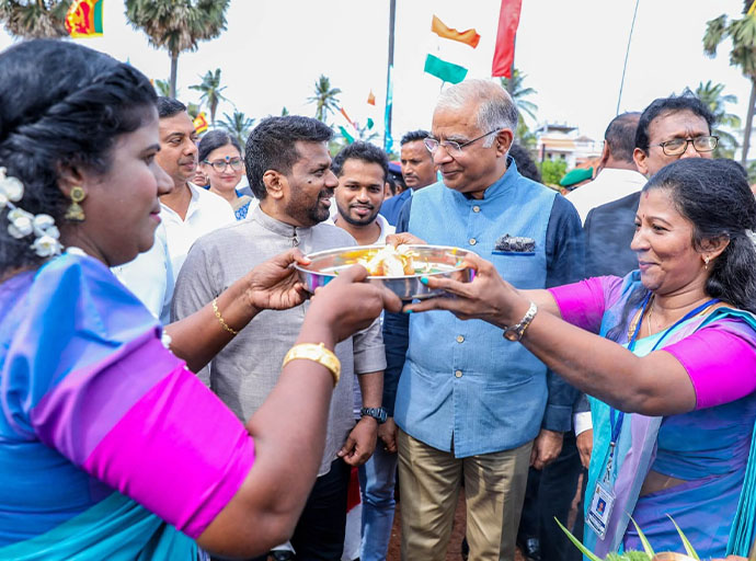 anurakumarawi2