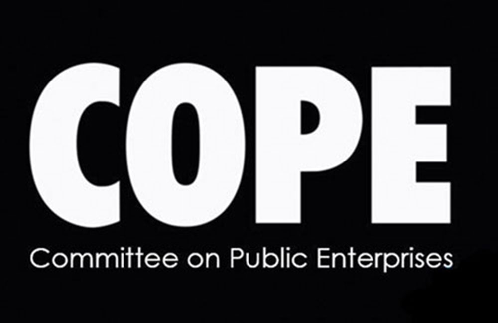 කෝප් කමිටුව රාජිතව අගයයි !