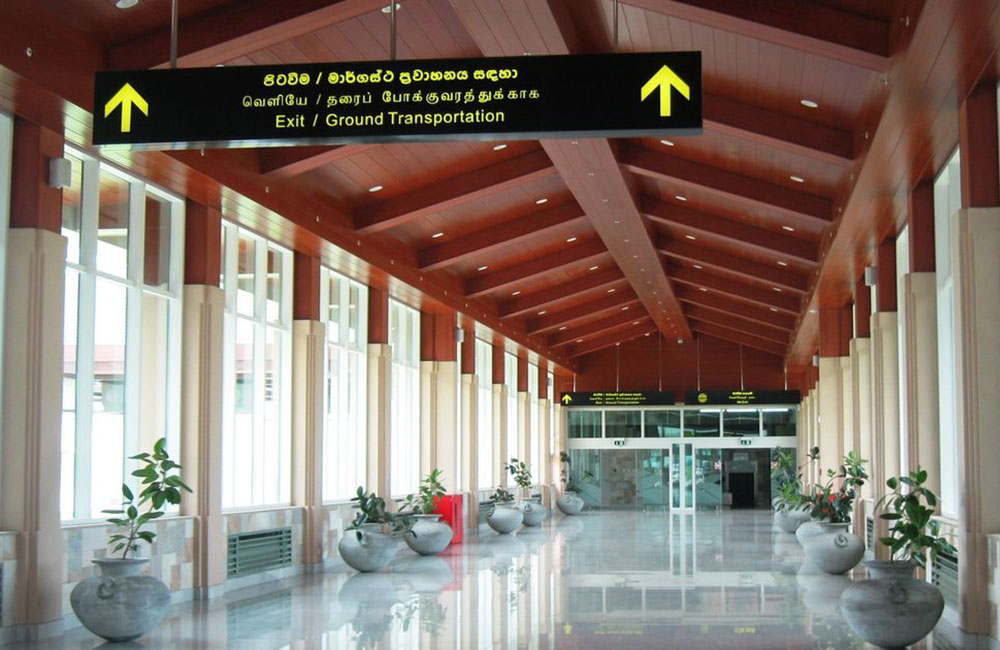 මත්තලට ගිය ගමන් දෙකක වෙනස මෙන්න 