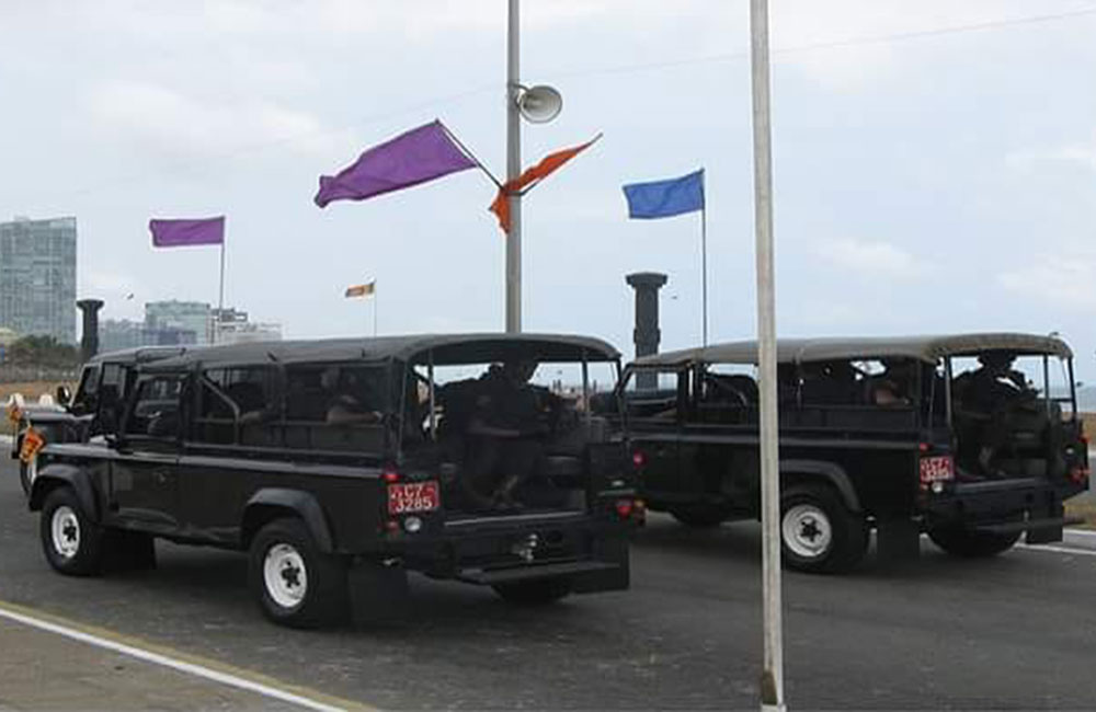 ජාතික ආරක්ෂාව තිතට : සිරිසේනට සහ ලේකම්ට කෝටි 19 ක වාහන !