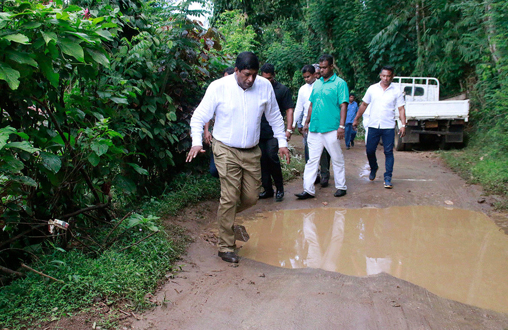 ගැටුම් ඇතිවූ ප්‍රදේශයට ගිය රවීට උත්තර නැතිවුණු ප්‍රශ්නයක්!