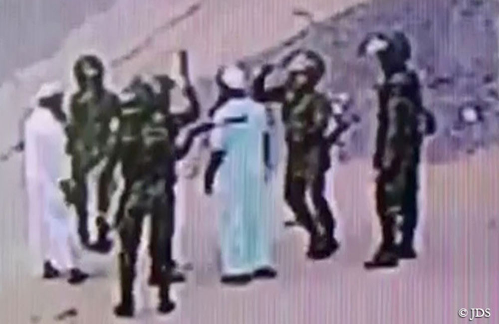 මුස්ලිම්වරුන්ට පහර දෙන වීඩියෝවක් මතුවෙයි