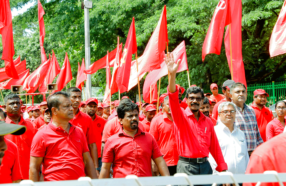 ජනාධිපති බලයට කෑදරයි : ඔය සේවය නම් තවත් එපා - ටිල්වින්