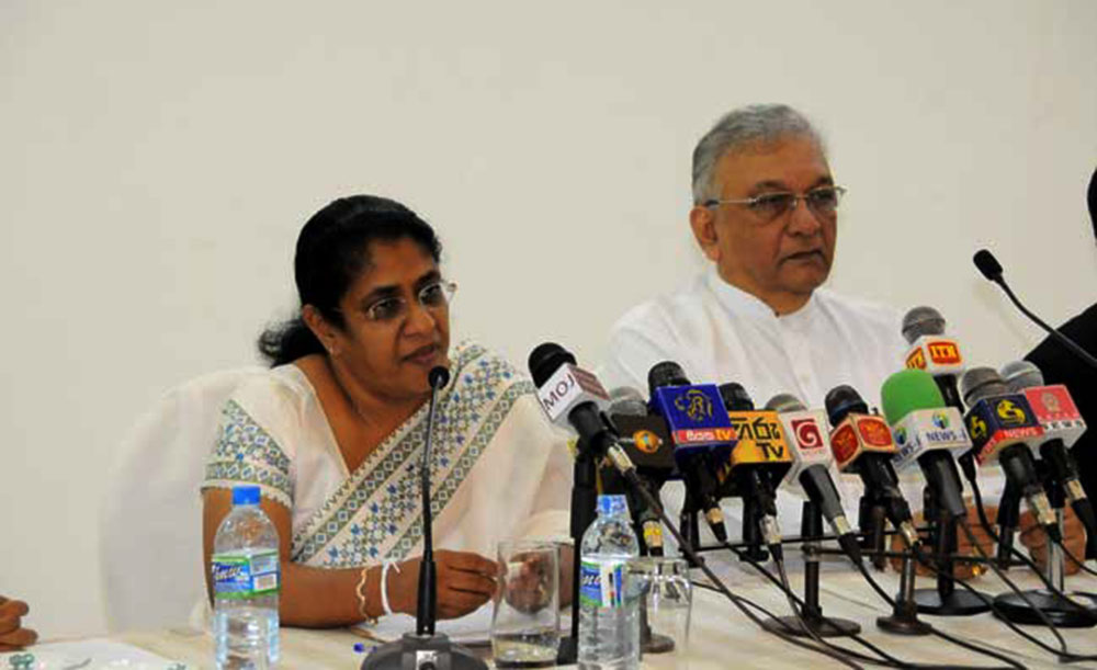 ‘‘දේශපාලන සිරකරුවන් මේ රටේ නෑ‘‘- තලතා අතුකෝරල