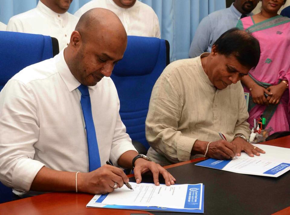 34394227 997949530361174 2362039430761414656 n