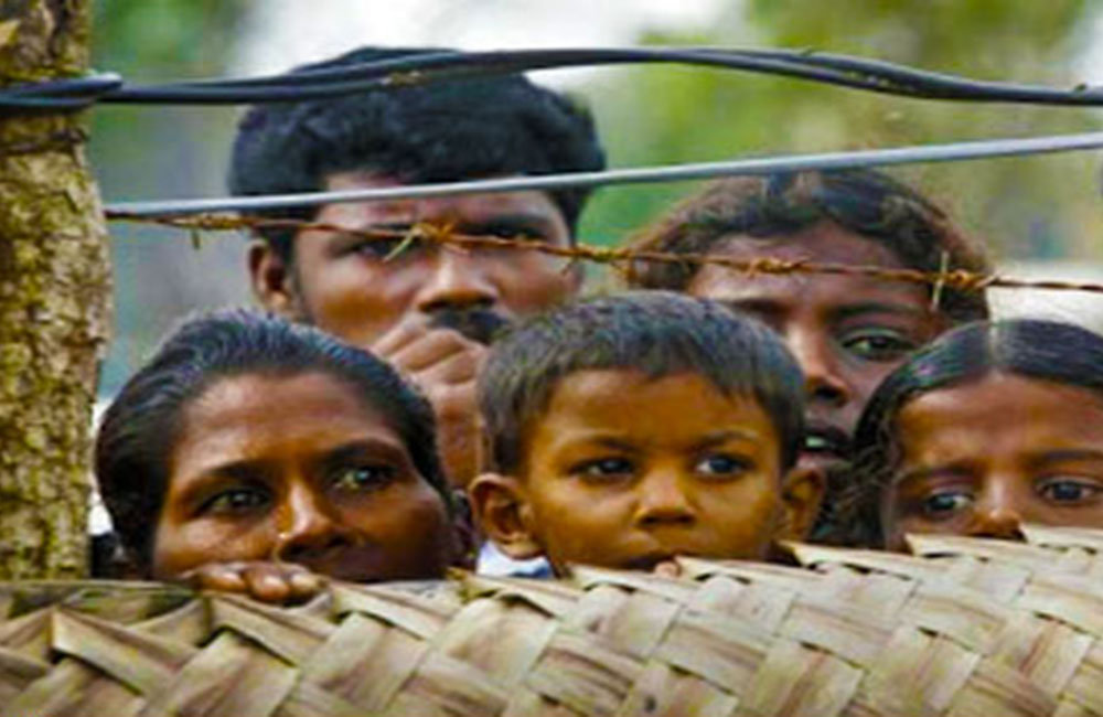 යාපනය කන්කසන්තුරය අවතැන් ජනතාවට මුල් ඉඩම් පවරාදෙයි