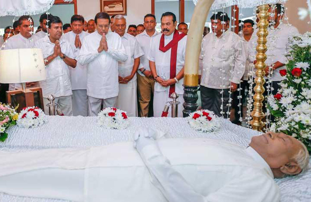 මහින්දගේ මල්ලීගේ දේහයට අවසන් ගෞරව දක්වන්න ජනාධිපති මැදමුලනට යයි !