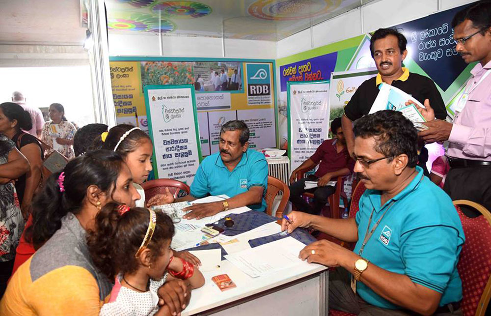 ව්යවසායකත්ව අපේක්ෂා 5000ක් මොණරාගල දී මල්ඵල ගැන්වෙයි !