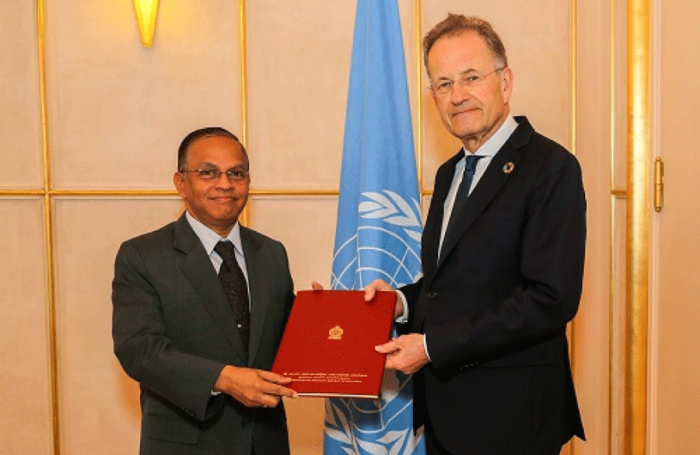 එක්සත් ජාතීන්ගේ ජිනීවාහි : නව ශ්‍රී ලංකා නිත්‍ය නියෝජිතවරයා ඒ.එල්.ඒ.අසීස්