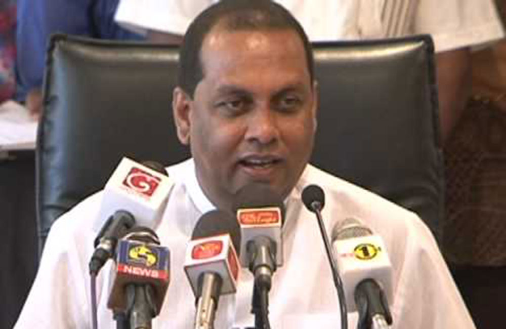 "ගම්පෙරළිය සල්ලි ශ්‍රීලනිප මන්ත්‍රීලාට නෑ" : කතාව බොරුවක් - අමරවීර  