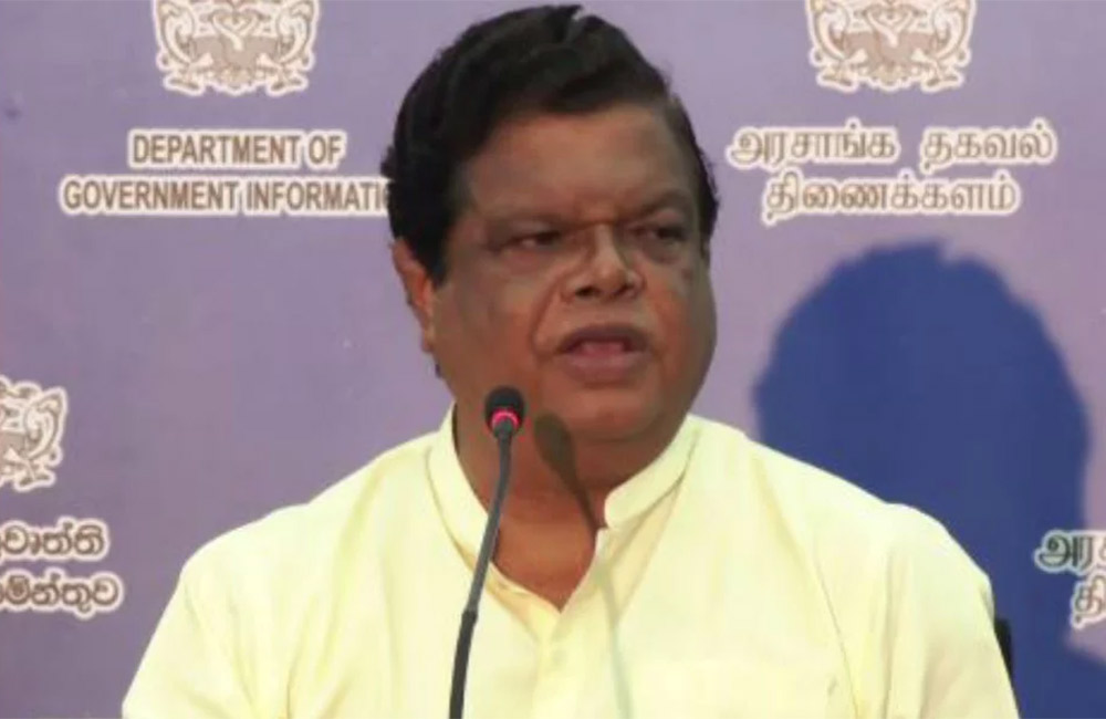 නොමිලේ ටැබ් පරිගණක සහ සුරක්ෂා රක්ෂණය : තාවකාලිකව අත්හිටුවනවා - බන්දුල