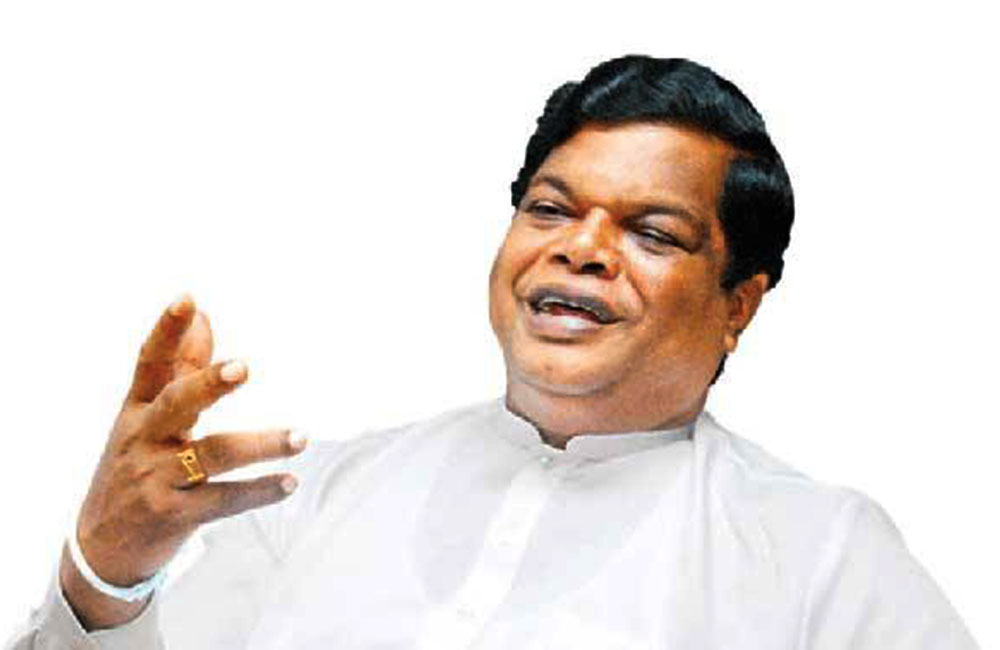කලා අංශයේ පළමු වැන්නා කුමන්ත්‍රණයක් : බන්දුල ජාත්‍යන්තර පාසල් සිසුවියගෙනුත් පළිගනියි
