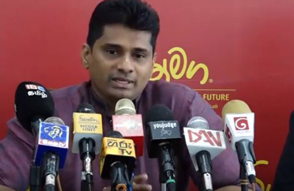 වියත්මගට පොහොට්ටුවෙන් බාධා : අනාථ වෙන්න යන චන්නලා හඬා වැටෙයි !