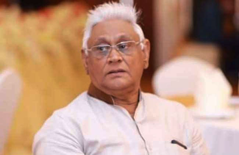 මහින්දගේ බාල සොහොයුරෙකු මිය යයි !