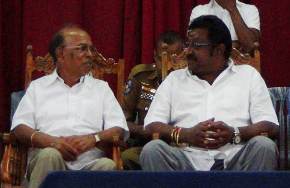 විශ්වාසභංගයදා "ඇබ්සන්ට්" මන්ත්රීලා වැඩිවන ලකුණු ! : තොණ්ඩා - මුත්තු දැනටමත් ඇබ්සන්ට්