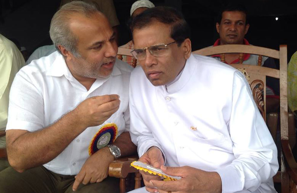 'වේදිකාවල කියන කතා ගන්න ගන්න එපා'- ජනපති, හකීම්ට කියලා !