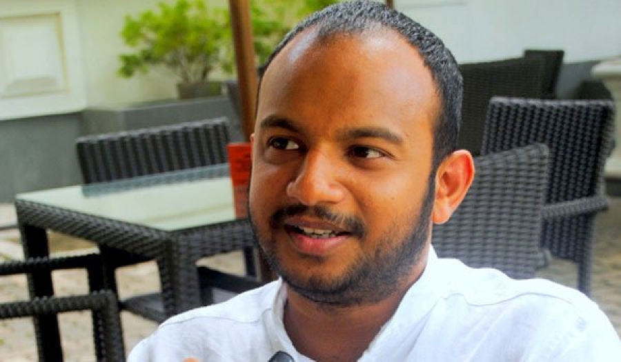 28b420c71d5f39a6ed6f27f307d38ea2 XL